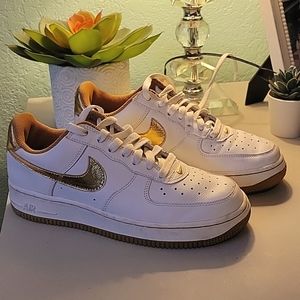 Womens Nike Gold Air Force 1